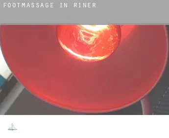 Foot massage in  Riner